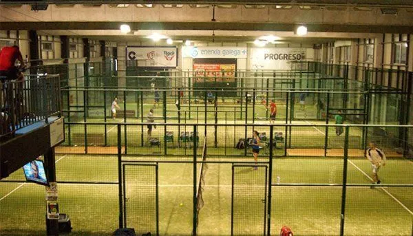 Activity Center Padel - centro deportivo en Burela