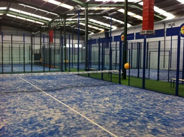 Arahal Pádel - centro deportivo en Arahal