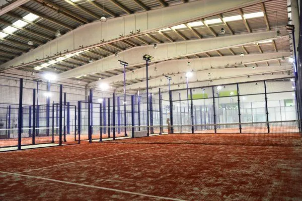 Ballpadel Indoor & Fitness Center - centro deportivo en Alcalá de Henares