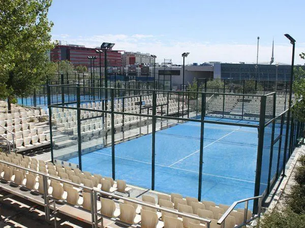Blue Padel Rivas - centro deportivo en Rivas-Vaciamadrid