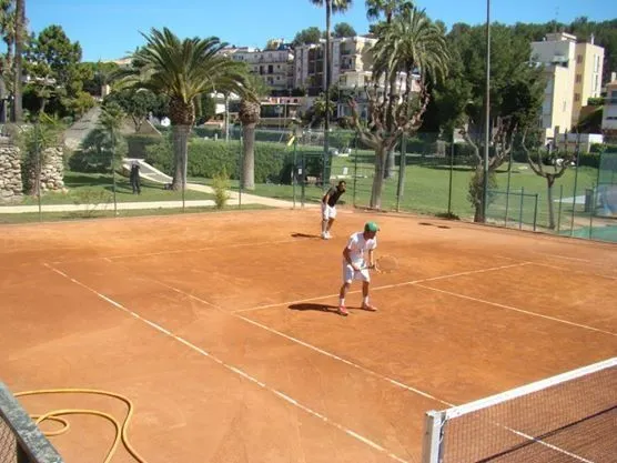 Centre Esportiu Vallpineda - centro deportivo en Sant Pere de Ribes
