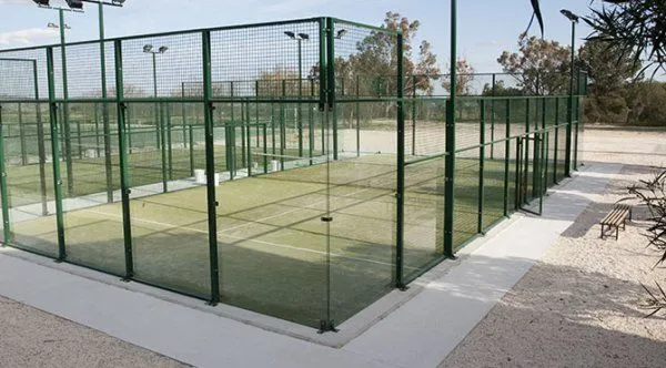 Centro Deportivo Cucuch - centro deportivo en Novelda