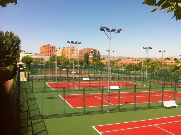 Centro Deportivo Embarcaciones - centro deportivo en Tres Cantos