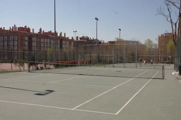 Centro Deportivo Municipal Arganzuela - centro deportivo en Madrid