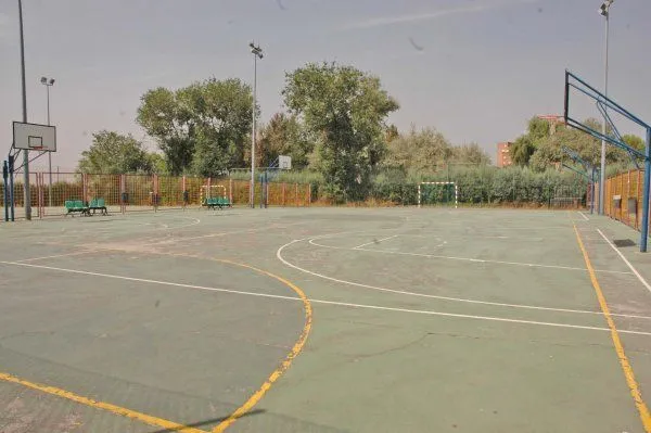 Centro Deportivo Municipal Entrevías - centro deportivo en Madrid
