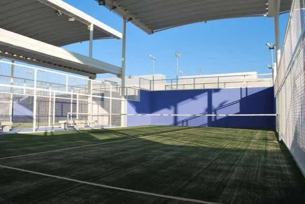 Centro Deportivo Municipal La Almozara - centro deportivo en Zaragoza