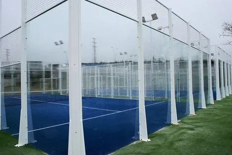 Centro Deportivo Municipal La Granja - centro deportivo en Zaragoza