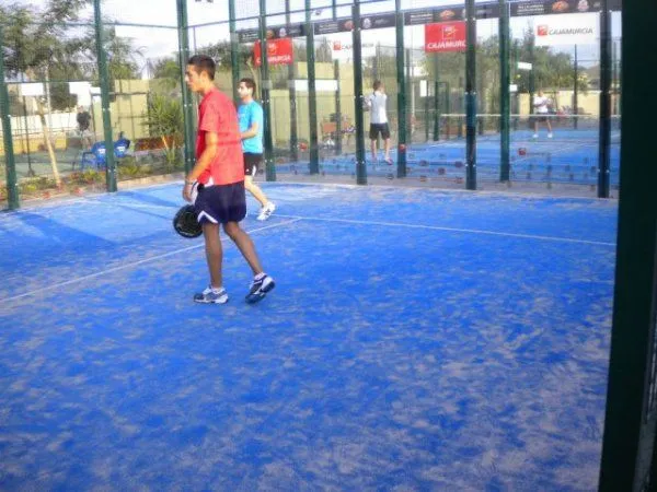 Club Bahía Padel - centro deportivo en Almería