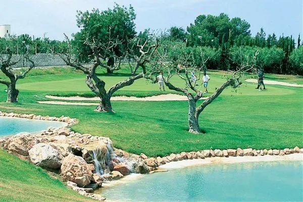 Club De Golf Reus Aigüesverds - centro deportivo en Reus
