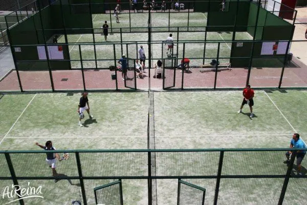 Club De Padel Badolatosa - centro deportivo en Badolatosa