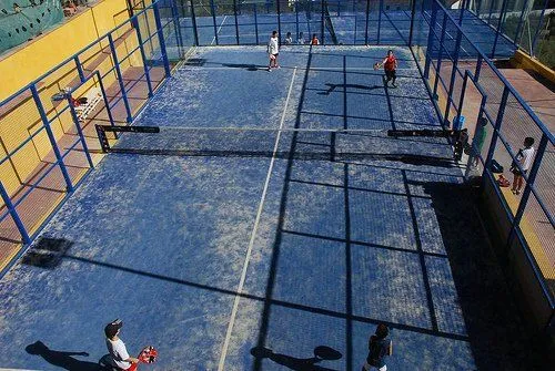Club De Pádel Ciudad De Porcuna - centro deportivo en Porcuna
