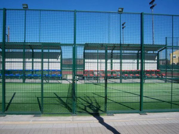 Club De Padel Cubillos Del Sil - centro deportivo en Cubillos del Sil