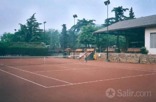 Club De Tenis Horta 1912 - centro deportivo en Barcelona