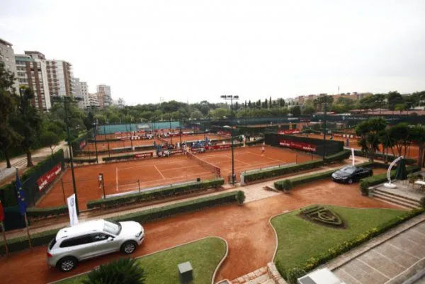 Club De Tenis Valencia - centro deportivo en Valencia