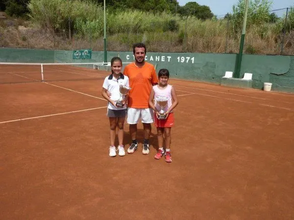 Club De Tennis Canet De Mar - centro deportivo en Canet de Mar