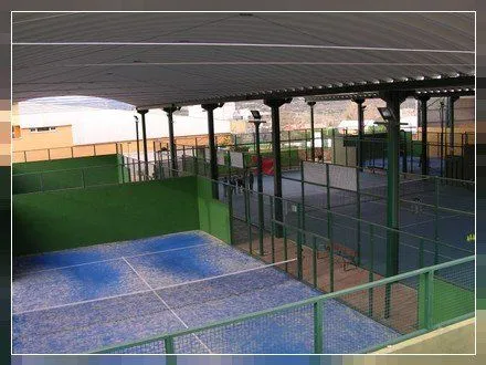 Club Elite Tenis Y Padel Galapagar - centro deportivo en Galapagar