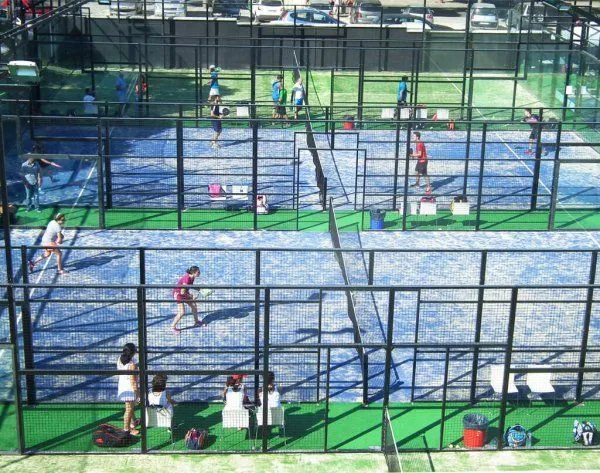 Club Más Padel - centro deportivo en Jerez de la Frontera