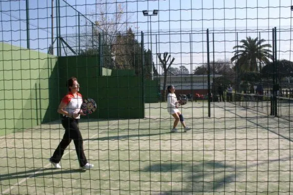 Club Náutico Sevilla - centro deportivo en Sevilla