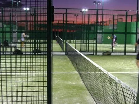 Club Padel Martos - centro deportivo en Martos