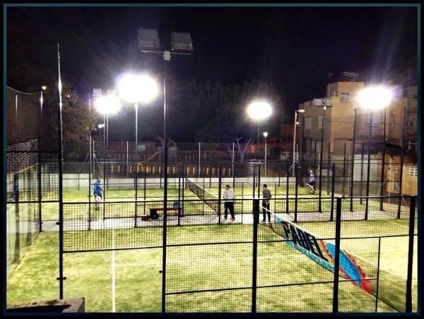 Club Pádel Mediterraneo - centro deportivo en Almería