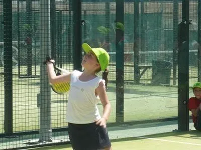 Club Padel Requena Bellavista - centro deportivo en Aljaraque