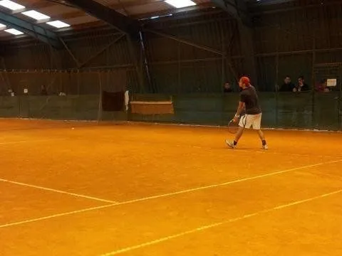 Club Tenis Coruña - centro deportivo en Oleiros