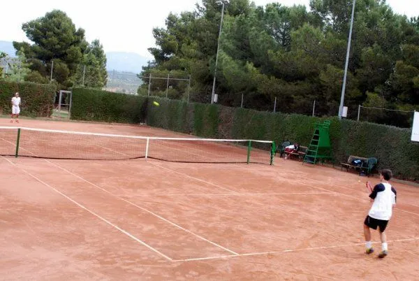 Club Tennis Balaguer - centro deportivo en Balaguer