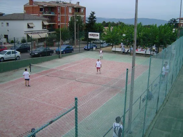 Club Tennis Montseny - centro deportivo en Sant Pere de Vilamajor