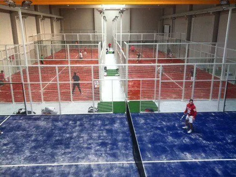 Club Todo Padel - centro deportivo en Venta de Baños