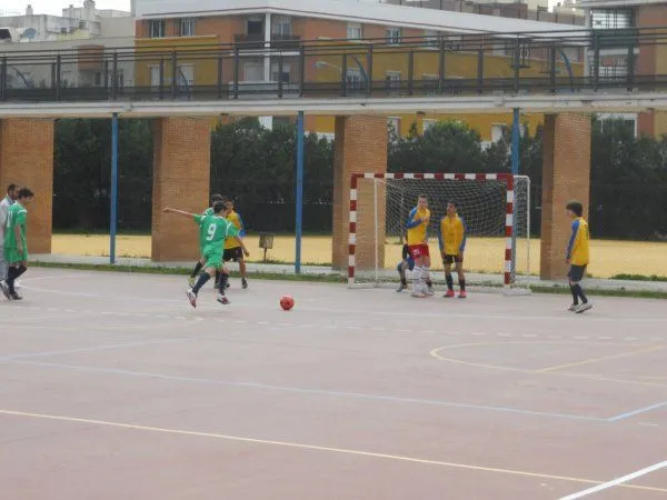 Colegio Santa Isabel - centro deportivo en Barcelona