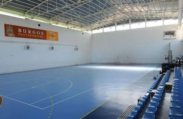 Complejo Deportivo San Amaro - centro deportivo en Burgos