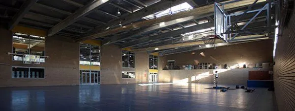 Complejo Deportivo Y De Ocio Eras De Renueva - Supera - centro deportivo en León