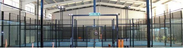 Dale Factory Club De Pádel - centro deportivo en Aranguren