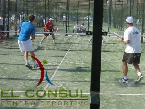 El Cónsul Centro Deportivo - Vals Cónsul Sport - centro deportivo en Málaga