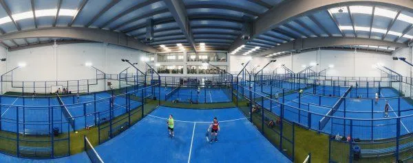 Finura Padel Indoor - centro deportivo en Málaga