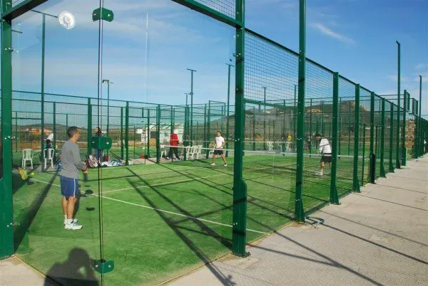 Gesport Guadiato Padel - centro deportivo en Peñarroya-Pueblonuevo