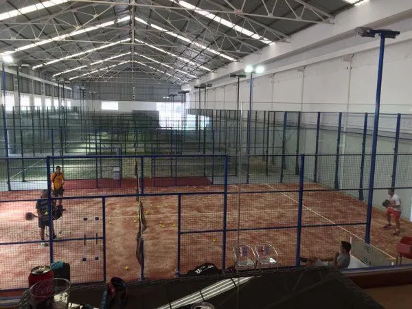 Gm Padel Indoor - centro deportivo en Málaga