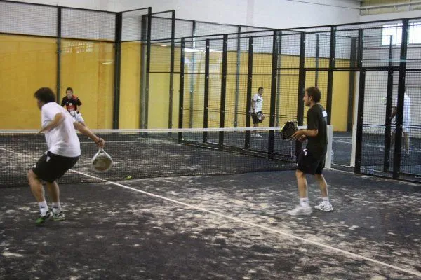 Helios Padel Indoor Parla - centro deportivo en Parla