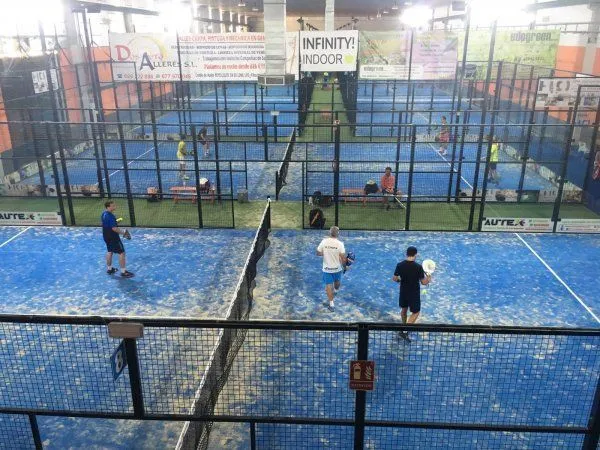 Infinity Indoor - centro deportivo en Dos Hermanas