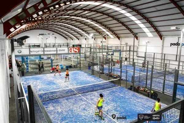 Mais Que Auga Navia - centro deportivo en Vigo