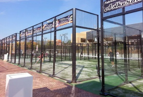 Momo Sports Club La Garena - centro deportivo en Alcalá de Henares