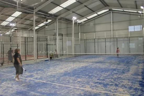 Moraleja Padel Indoor - centro deportivo en Humanes de Madrid