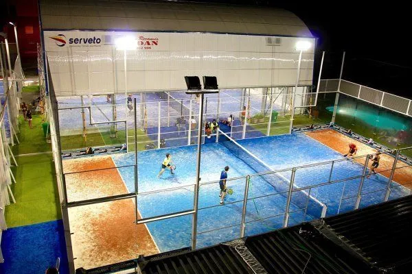 Pàdel Alcarràs - centro deportivo en Alcarràs