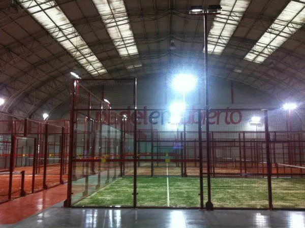 Padel En Cubierto Burgos - centro deportivo en Burgos