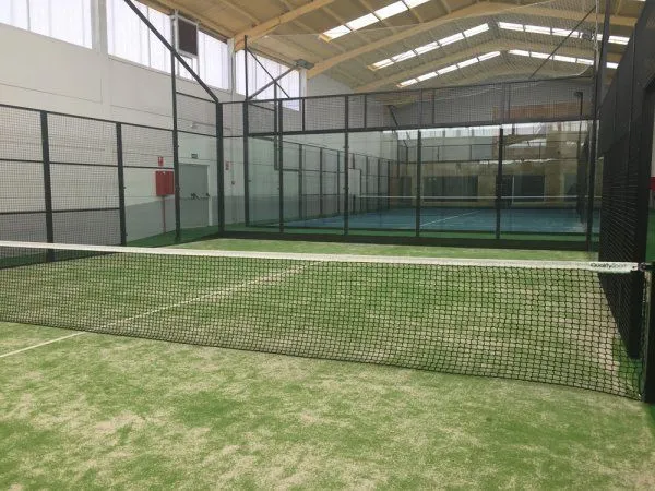 Pádel Indoor 4.1 - centro deportivo en Pantoja