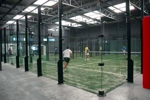 Padel Indoor Aragón - centro deportivo en Cuarte de Huerva