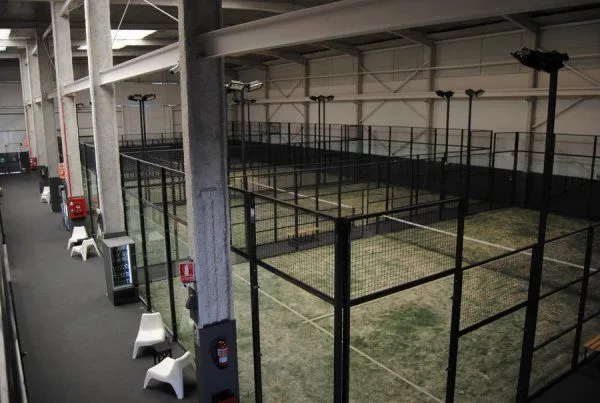 Padel Indoor Cerceda - centro deportivo en Cercedilla