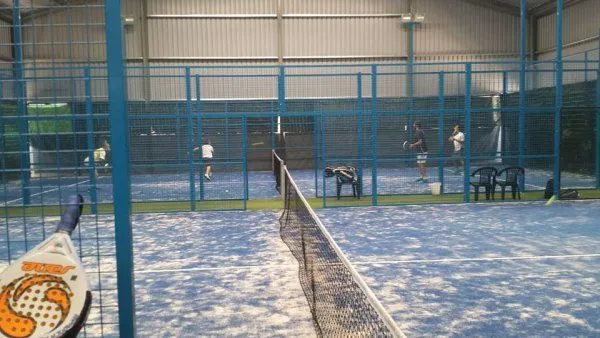 Pádel Indoor La Marina Ondara - centro deportivo en Ondara