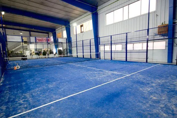 Padel Indoor Mataro - centro deportivo en Mataró