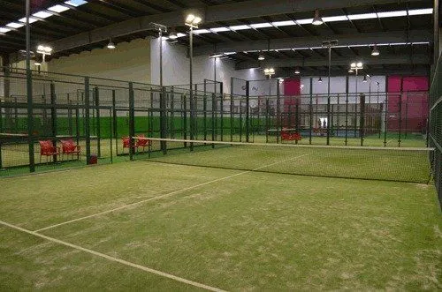 Pádel Indoor Ponferrada - centro deportivo en Ponferrada